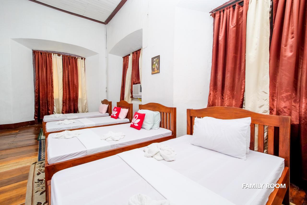 Zen Rooms Calle Crisologo Vigan Exterior photo